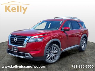 2023 Nissan Pathfinder for sale in Stoneham MA