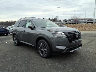 2025 Nissan Pathfinder for sale in Greensburg PA