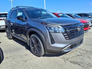 2026 Nissan Pathfinder for sale in Greensburg PA