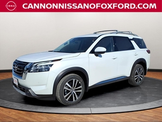 2025 Nissan Pathfinder for sale in Oxford MA