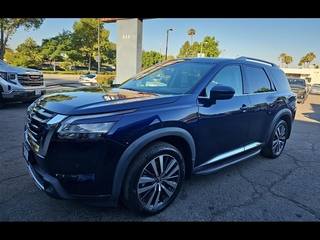 2022 Nissan Pathfinder