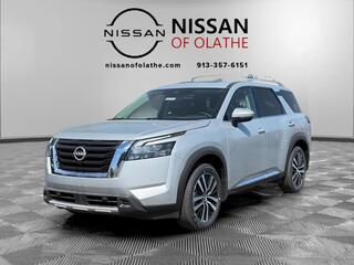 2025 Nissan Pathfinder for sale in Olathe KS