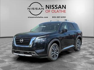 2025 Nissan Pathfinder for sale in Olathe KS