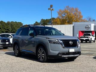 2025 Nissan Pathfinder for sale in Lansing MI