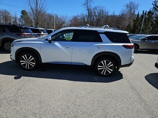 2025 Nissan Pathfinder