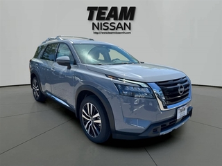 2025 Nissan Pathfinder for sale in Manchester NH