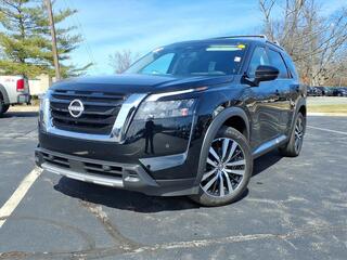 2025 Nissan Pathfinder for sale in Stoneham MA