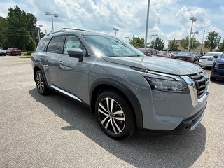 2025 Nissan Pathfinder