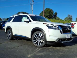 2025 Nissan Pathfinder for sale in Portsmouth NH
