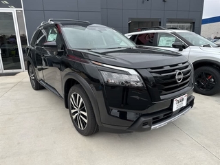 2025 Nissan Pathfinder for sale in Manchester NH