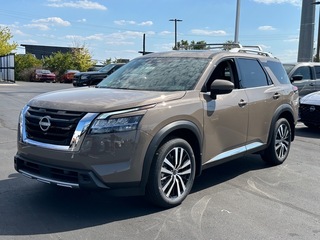 2024 Nissan Pathfinder for sale in Florence KY