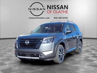 2025 Nissan Pathfinder for sale in Olathe KS