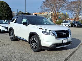 2025 Nissan Pathfinder for sale in Lansing MI