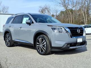 2025 Nissan Pathfinder for sale in Lansing MI
