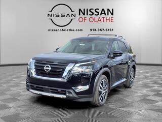 2025 Nissan Pathfinder for sale in Olathe KS
