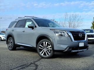 2025 Nissan Pathfinder for sale in Stratham NH