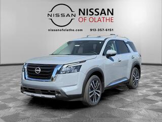 2025 Nissan Pathfinder for sale in Olathe KS