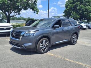 2025 Nissan Pathfinder for sale in Louisville KY