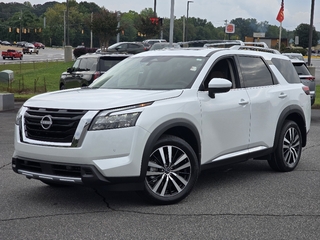 2025 Nissan Pathfinder