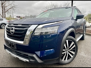 2023 Nissan Pathfinder for sale in Moline IL