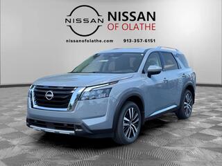 2025 Nissan Pathfinder for sale in Olathe KS