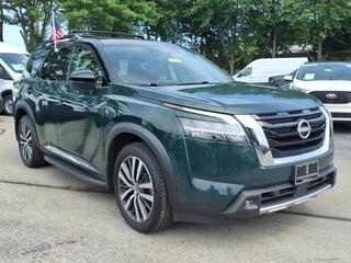 2022 Nissan Pathfinder