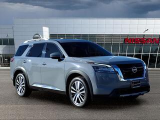 2024 Nissan Pathfinder for sale in Omaha NE