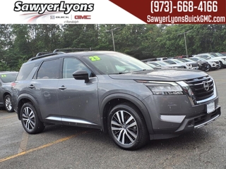 2023 Nissan Pathfinder