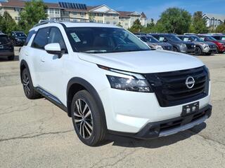 2025 Nissan Pathfinder for sale in Crystal Lake IL