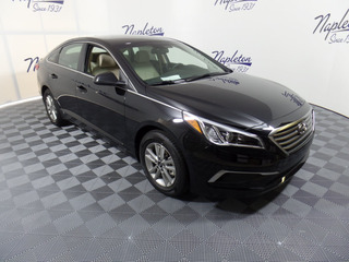 2017 Hyundai Sonata for sale in Lake Park FL
