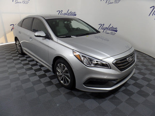 2017 Hyundai Sonata for sale in Lake Park FL