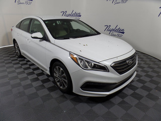 2017 Hyundai Sonata for sale in Lake Park FL