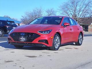 2020 Hyundai Sonata for sale in Savoy IL