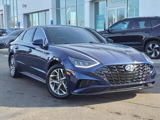 2020 Hyundai Sonata for sale in Cincinnati OH