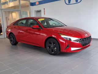 2022 Hyundai Elantra for sale in Paola KS