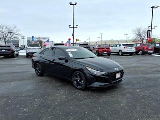 2022 Hyundai Elantra for sale in Bourbonnais IL