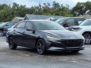 2022 Hyundai Elantra