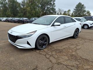 2023 Hyundai Elantra for sale in Batesville MS