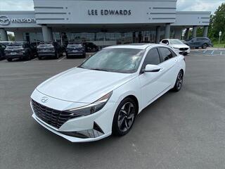 2022 Hyundai Elantra