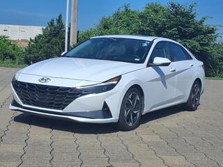 2021 Hyundai Elantra