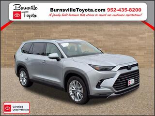 2024 Toyota Grand Highlander for sale in Burnsville MN