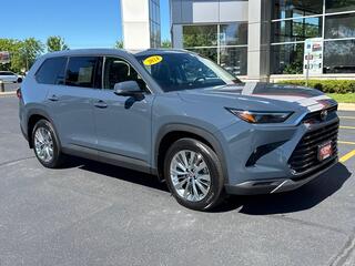 2024 Toyota Grand Highlander for sale in Janesville WI