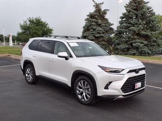 2024 Toyota Grand Highlander for sale in Burnsville MN