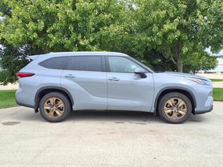 2023 Toyota Highlander Hybrid for sale in Grimes IA