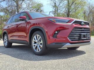2025 Toyota Grand Highlander Hybrid for sale in West Warwick RI