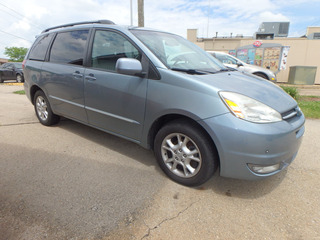 2004 Toyota Sienna