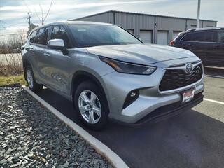 2024 Toyota Highlander Hybrid for sale in Lynchburg VA