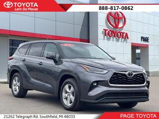 2021 Toyota Highlander for sale in Southfield MI