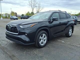 2022 Toyota Highlander for sale in Lansing MI