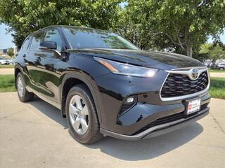 2021 Toyota Highlander for sale in Grimes IA